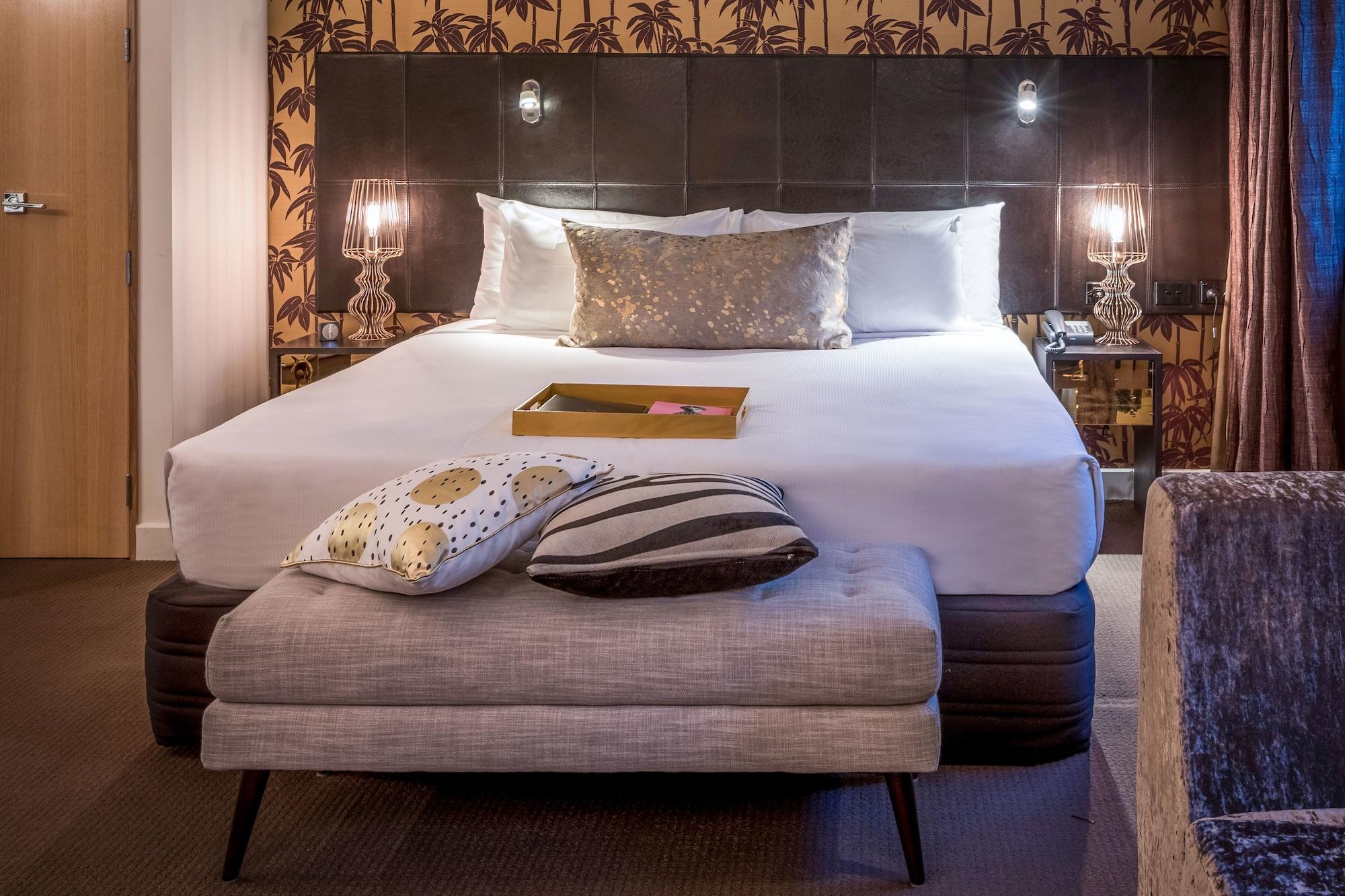 Qt ウエリントン アパートメンツ ウェリントン エクステリア 写真 A bedroom at the hotel