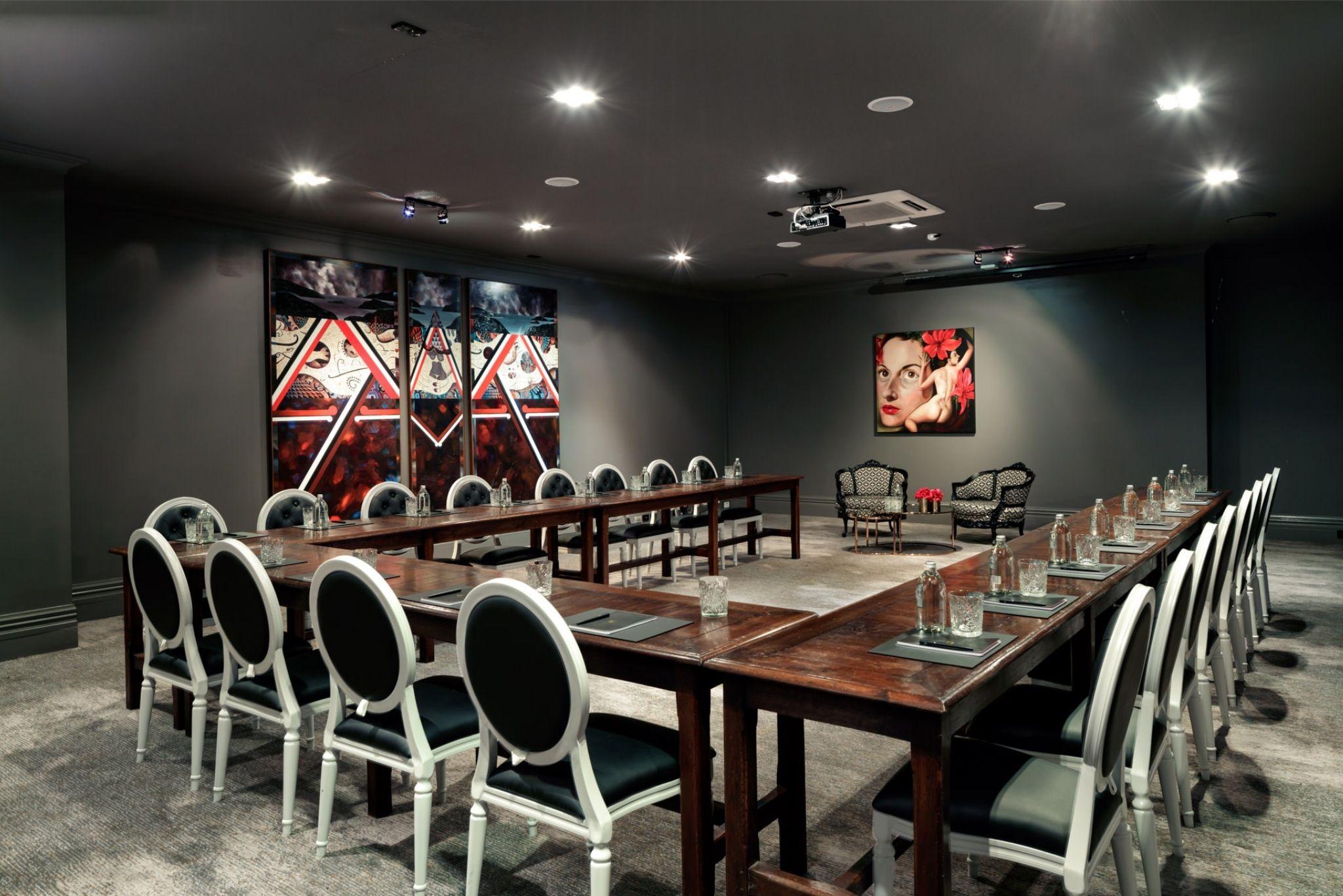 Qt ウエリントン アパートメンツ ウェリントン エクステリア 写真 The meeting room