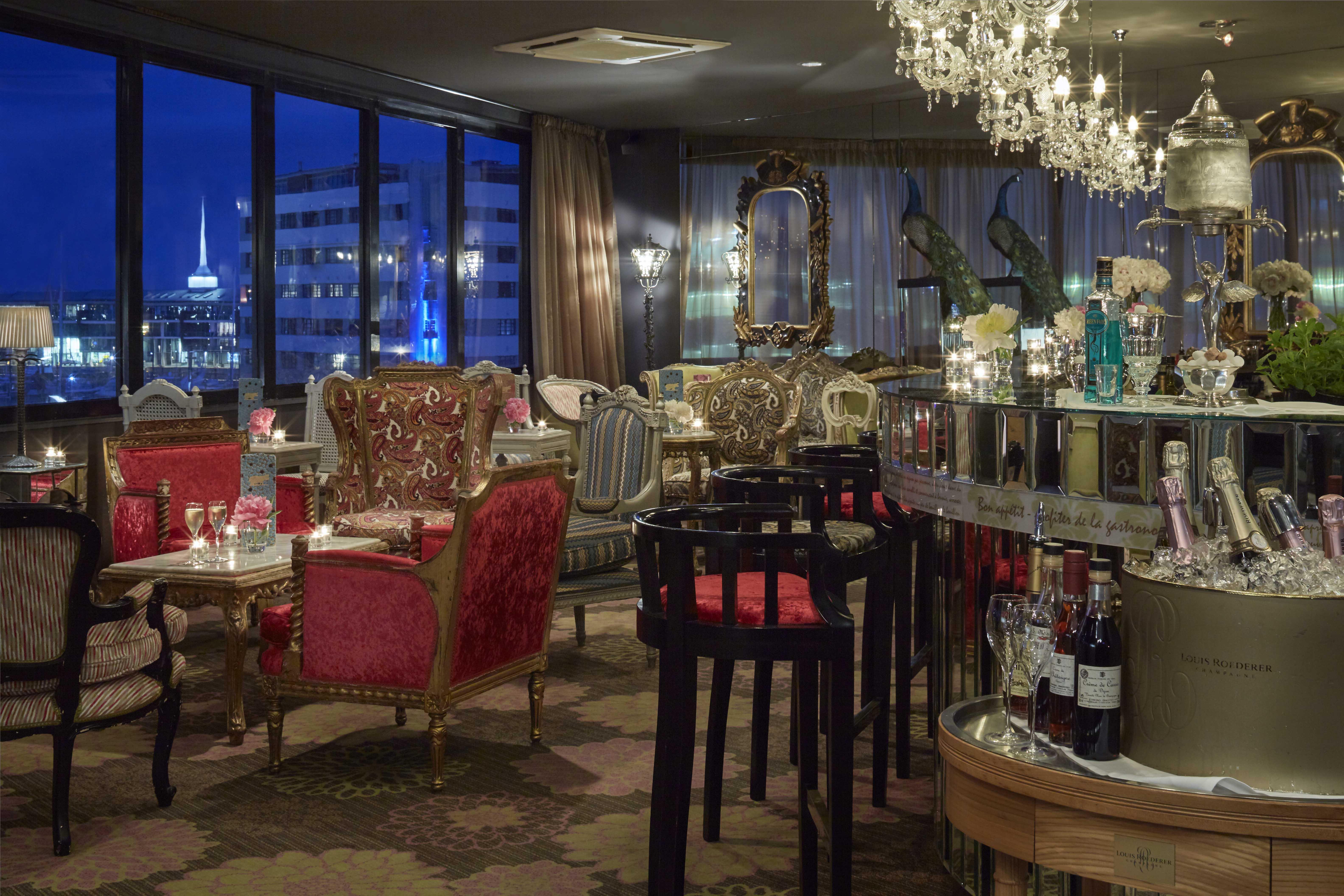 Qt ウエリントン アパートメンツ ウェリントン エクステリア 写真 The bar at the 101 bar