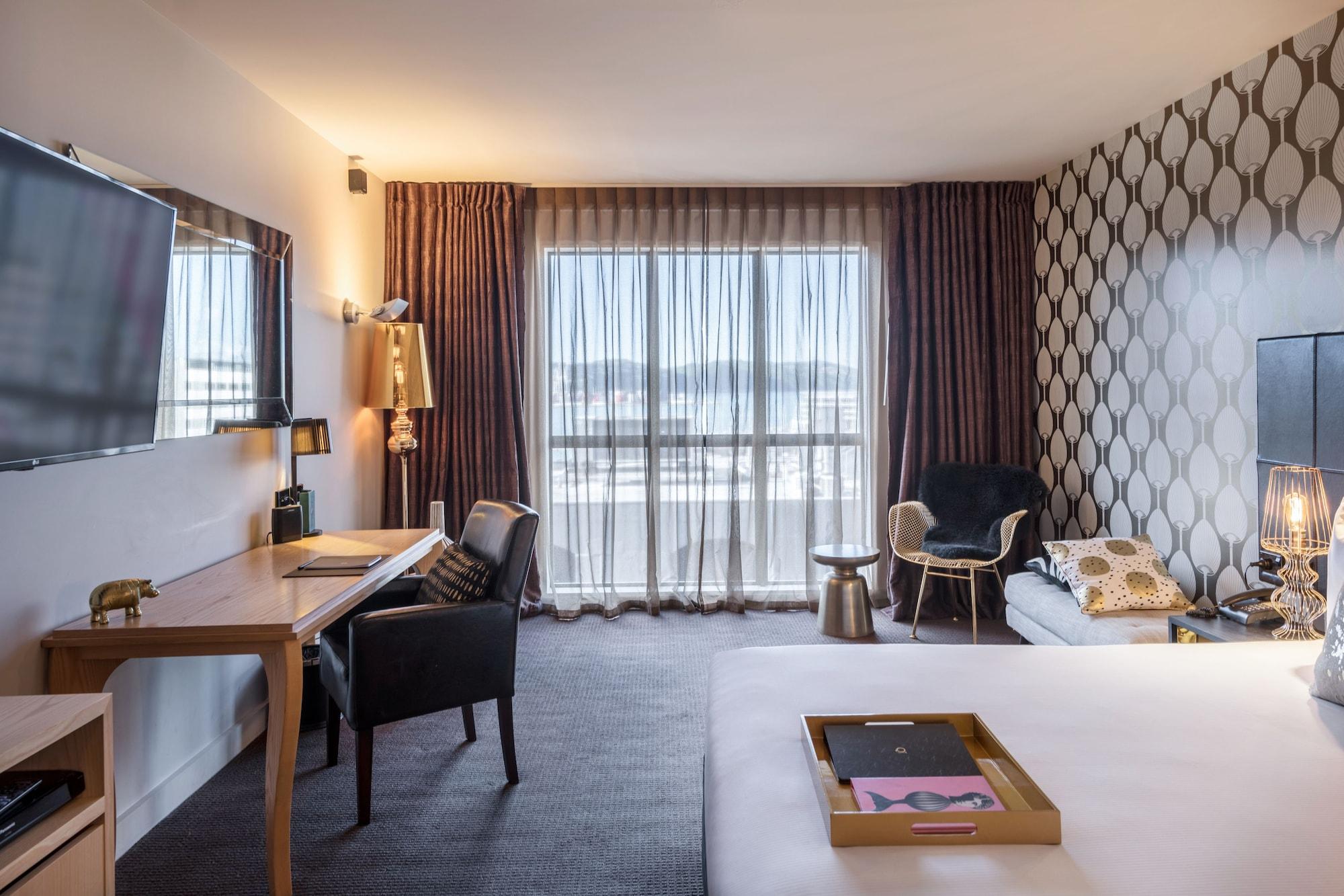 Qt ウエリントン アパートメンツ ウェリントン エクステリア 写真 A suite at the hotel