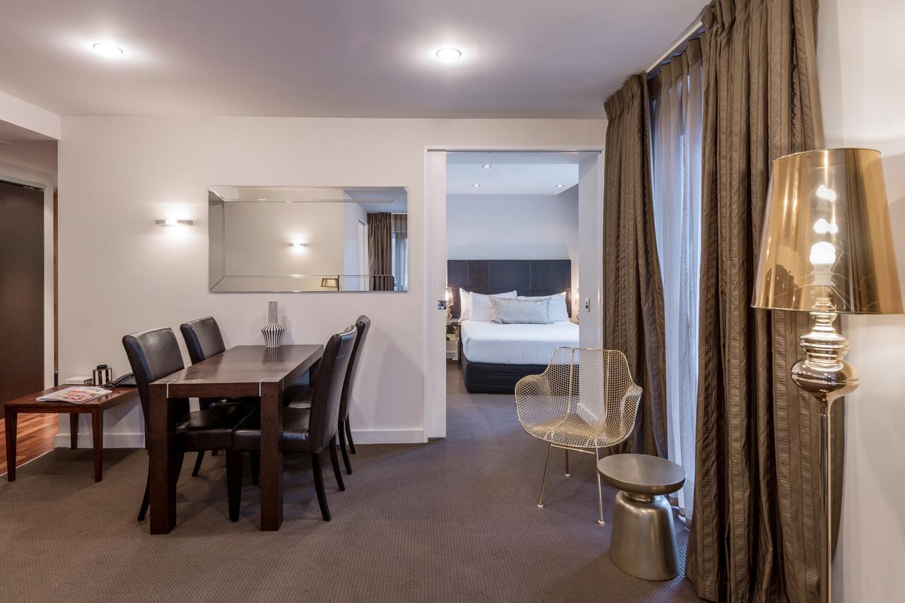 Qt ウエリントン アパートメンツ ウェリントン エクステリア 写真 A suite at the hotel